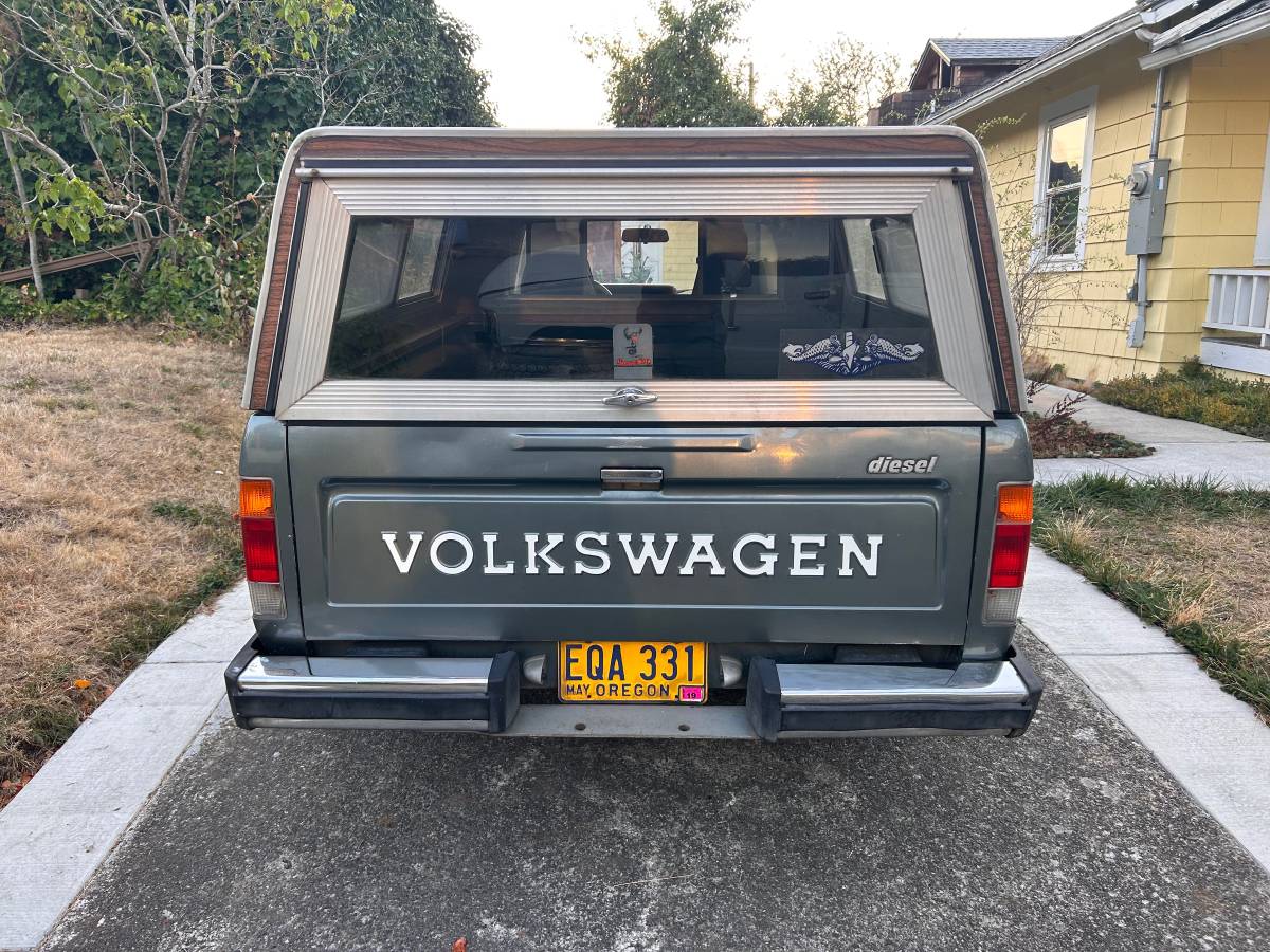 Vw-caddy-diesel-1981-grey-1