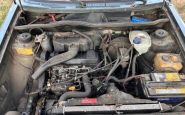 Vw-caddy-diesel-1981-grey-12