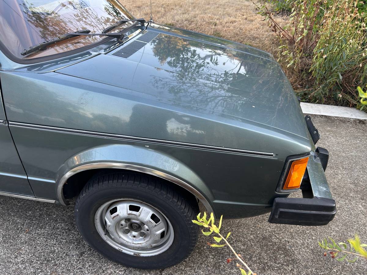 Vw-caddy-diesel-1981-grey-16