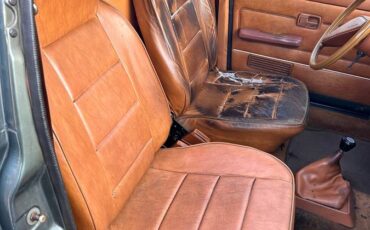 Vw-caddy-diesel-1981-grey-8
