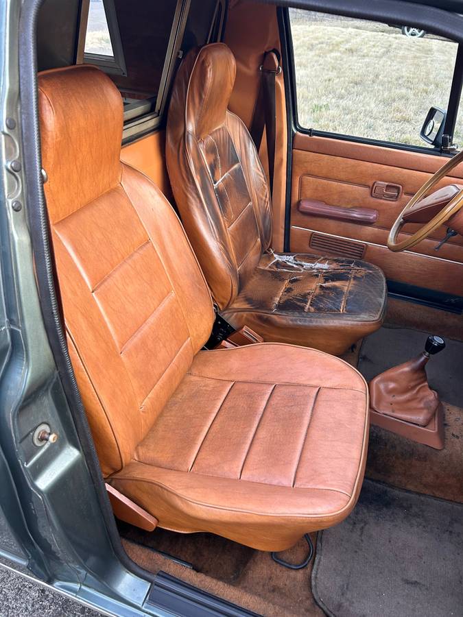 Vw-caddy-diesel-1981-grey-8