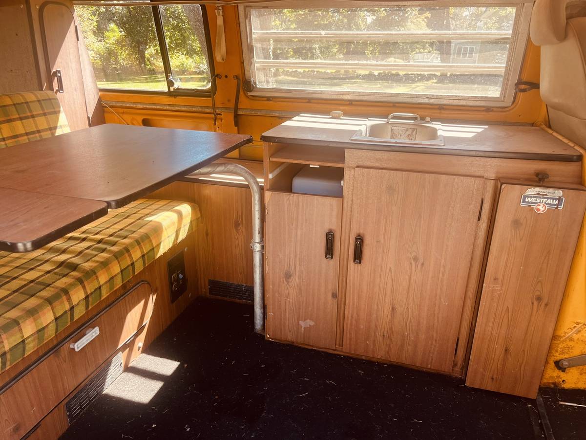 Vw-camper-1976-6
