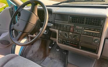 Vw-eurovan-weekender-1993-blue-10