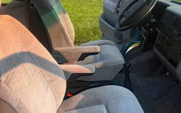 Vw-eurovan-weekender-1993-blue-11