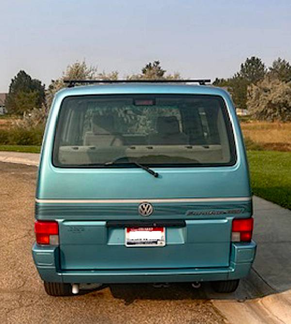 Vw-eurovan-weekender-1993-blue-6