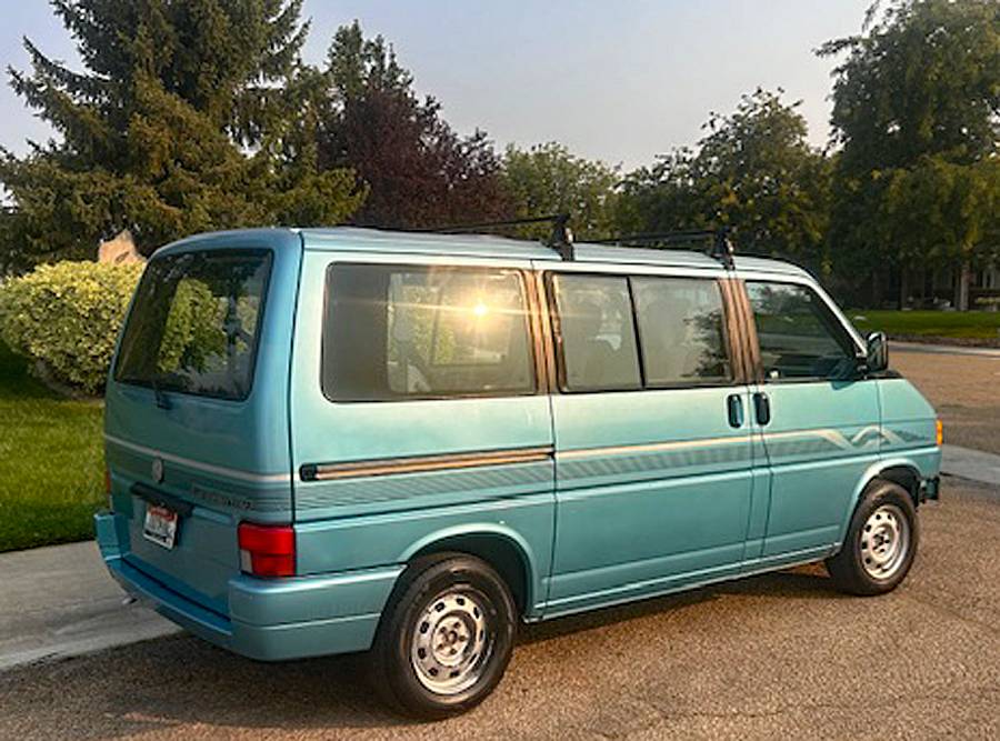 Vw-eurovan-weekender-1993-blue-8