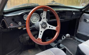 Vw-karmann-ghia-1968-red-12