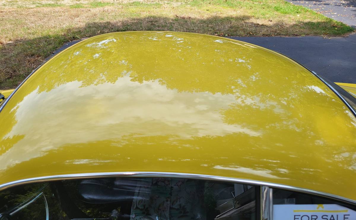 Vw-karmann-ghia-1971-yellow-12