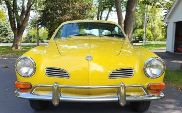 Vw-karmann-ghia-1971-yellow-2