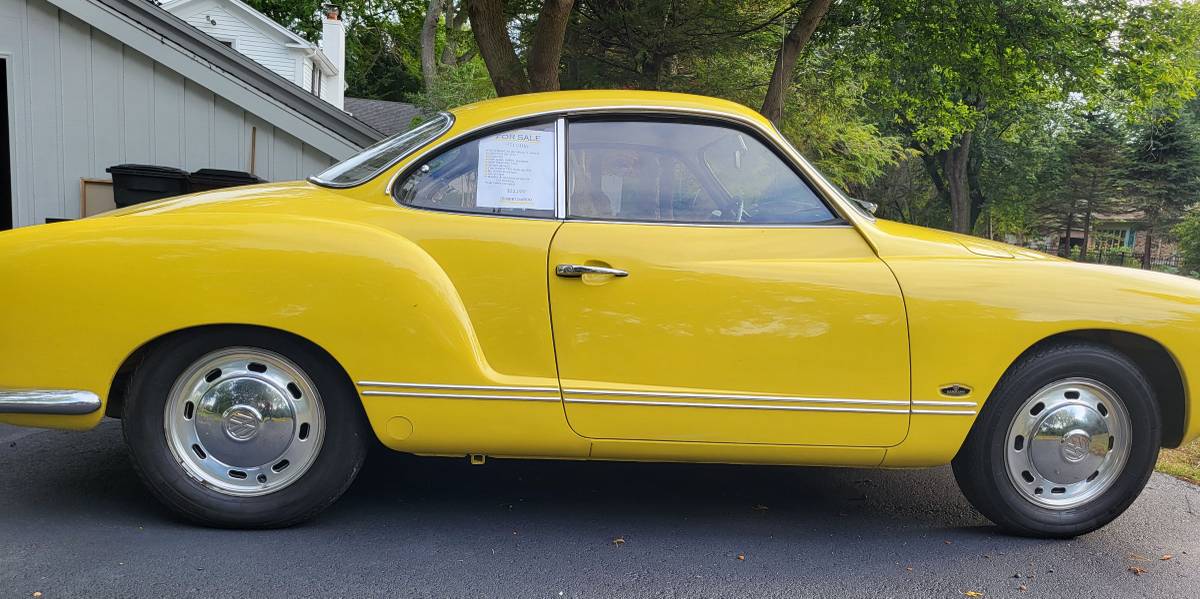 Vw-karmann-ghia-1971-yellow-4