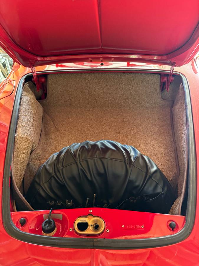 Vw-karmann-ghia-1974-red-11