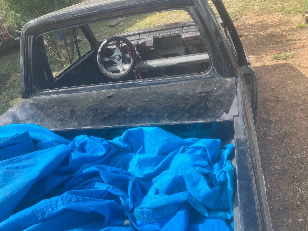 Vw-pickup-1981-3