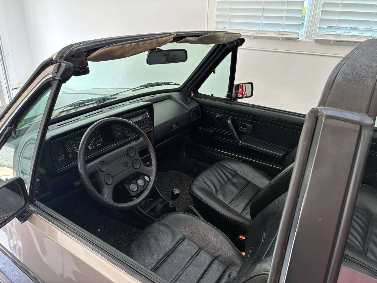 Vw-rabbit-1984-2