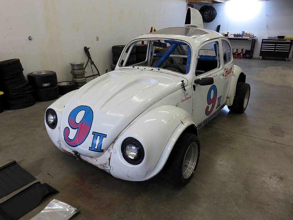 Vw-super-beetle-1971-9