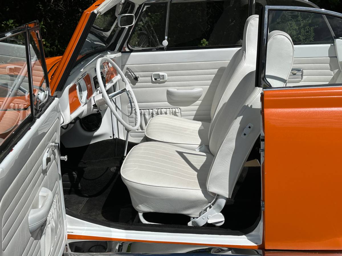 Vw-super-beetle-convertible-1972-custom-10