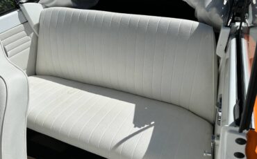 Vw-super-beetle-convertible-1972-custom-15