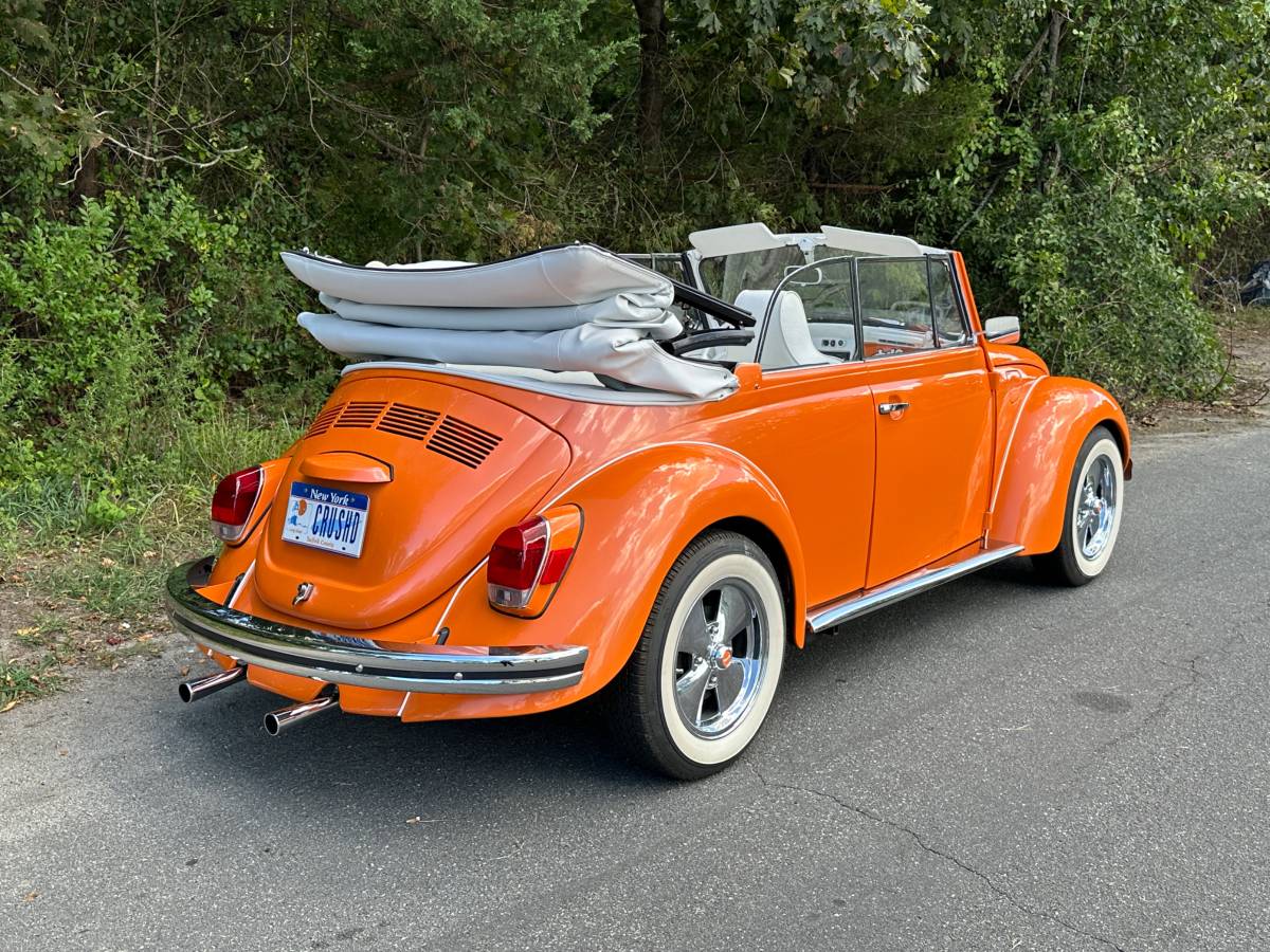 Vw-super-beetle-convertible-1972-custom-4