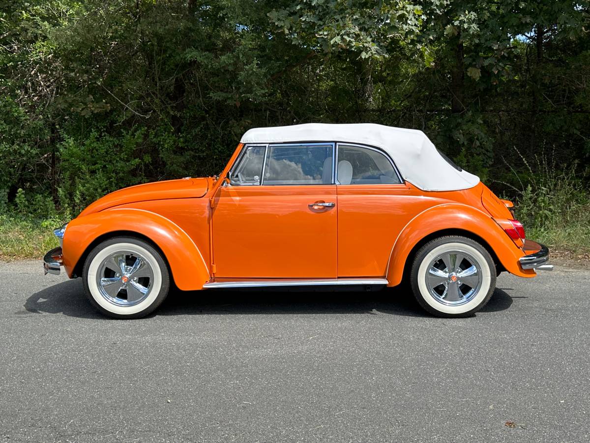 Vw-super-beetle-convertible-1972-custom-6