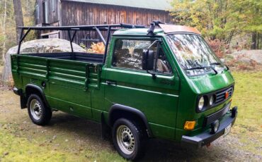 Vw-transporter-1985-green-6