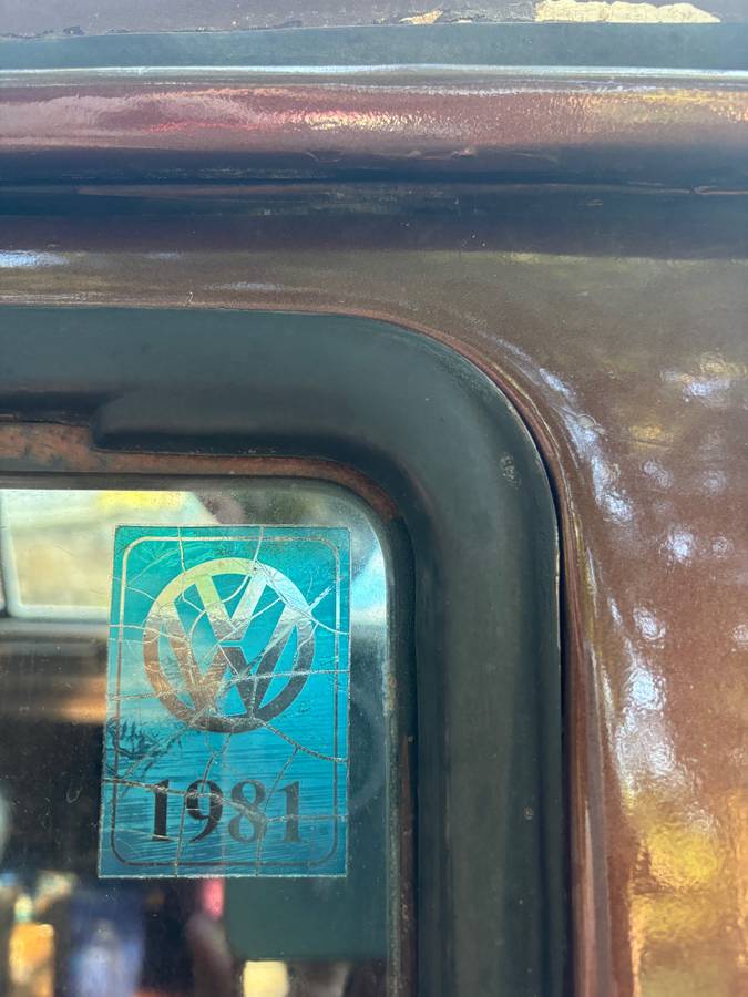 Vw-transporter-camper-combi-1972-brown-7