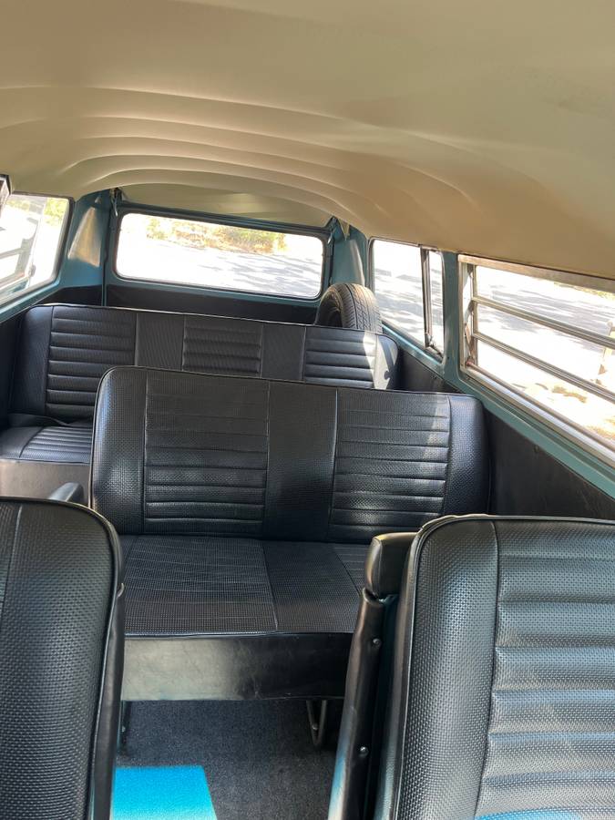 Vw-type-2-transporter-1970-blue-14