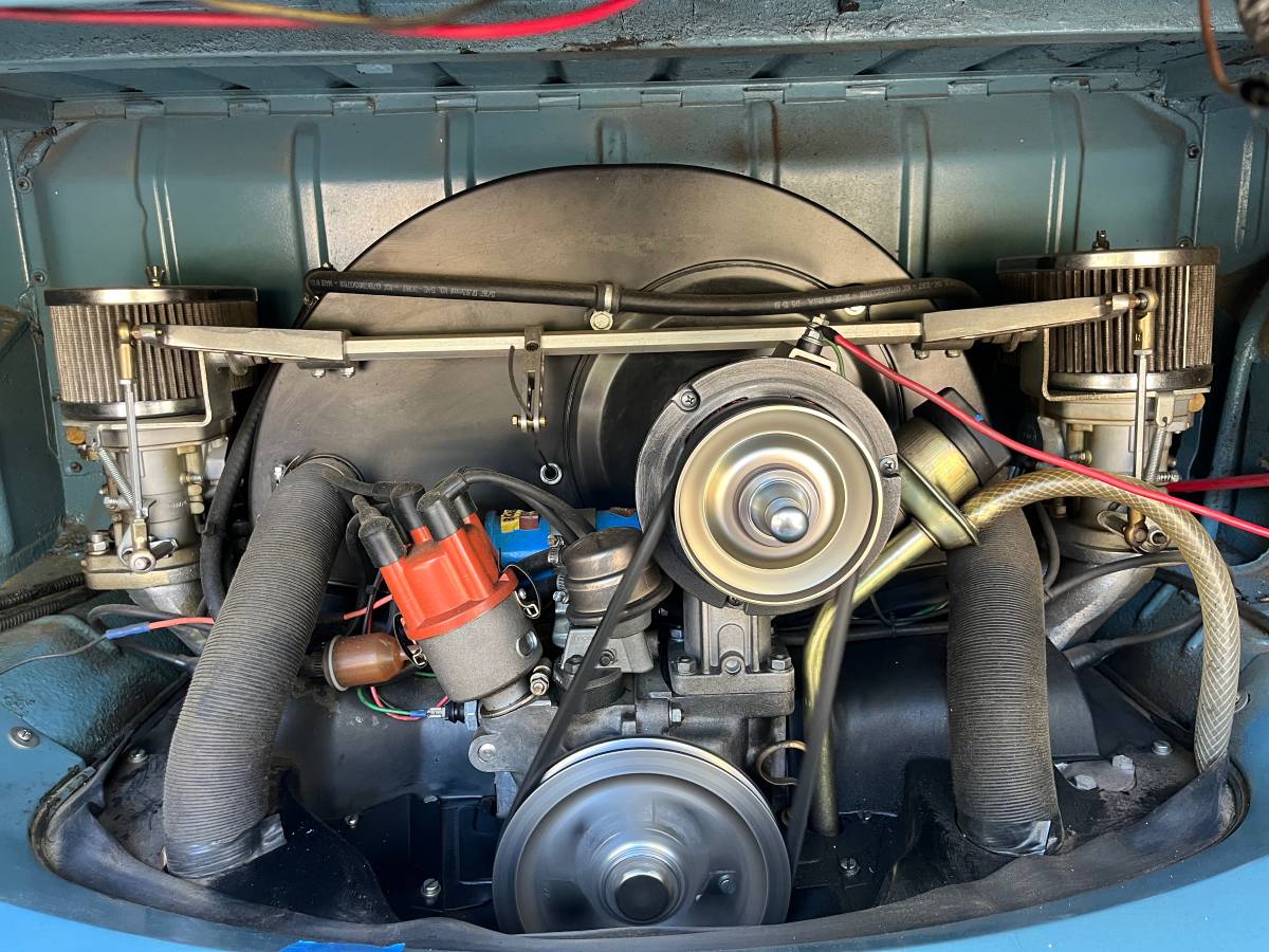 Vw-type-2-transporter-1970-blue-16