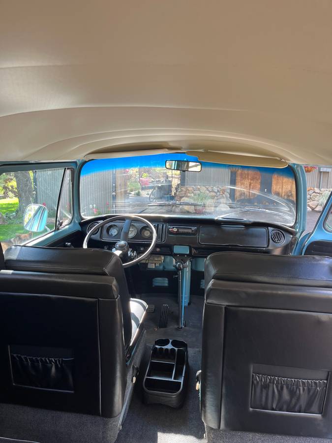 Vw-type-2-transporter-1970-blue-19