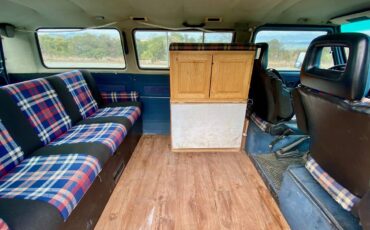Vw-vanagon-1984-blue-13