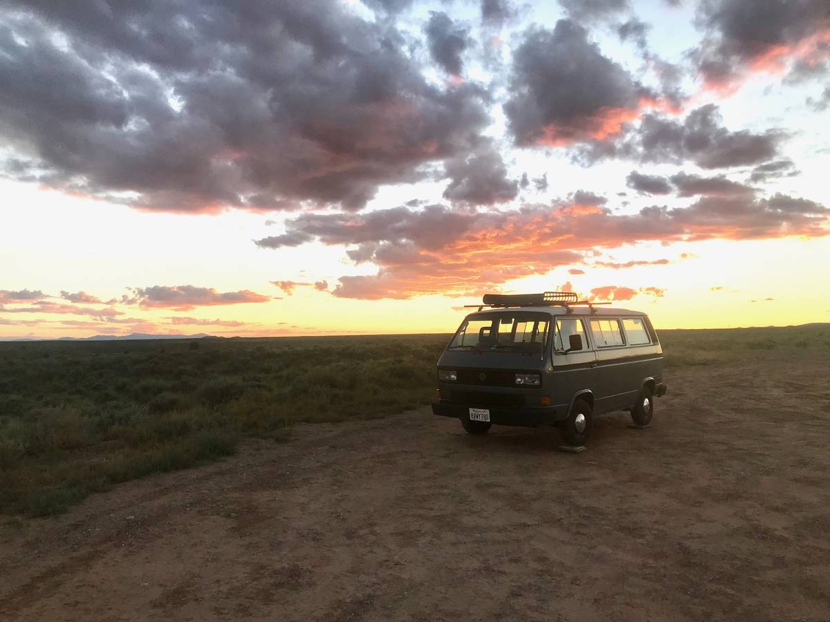 Vw-vanagon-1984-blue-18