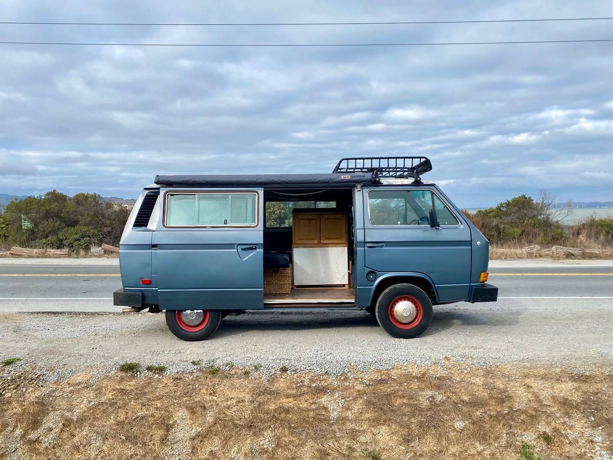 Vw-vanagon-1984-blue-7