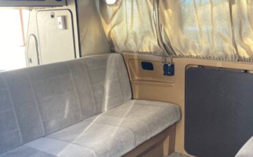 Vw-vanagon-1986-blue-3