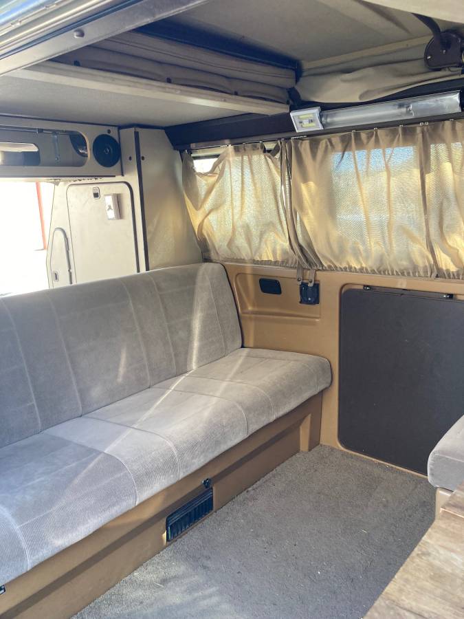 Vw-vanagon-1986-blue-3