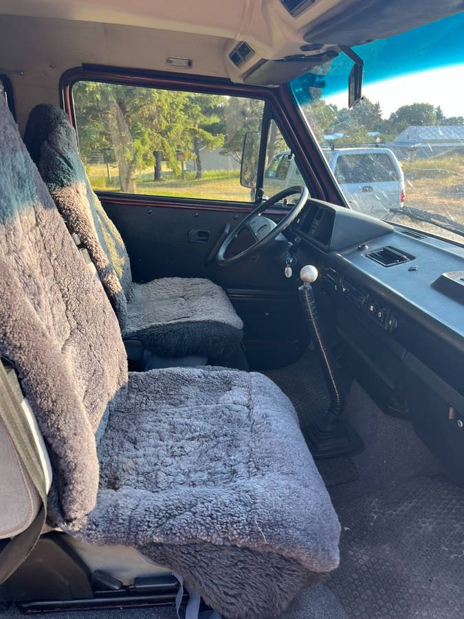 Vw-vanagon-1990-custom-2