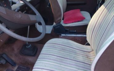 Vw-vanagon-camper-1980-white-6