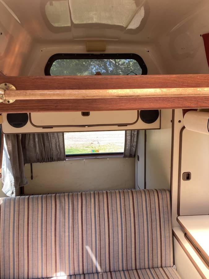 Vw-vanagon-wesfalia-1984-orange-10