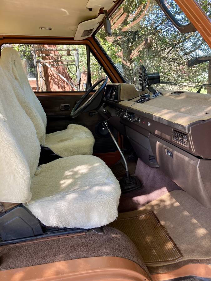 Vw-vanagon-westfalia-1984-orange-10