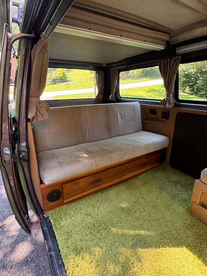 Vw-vanagon-westfalia-1985-green-12