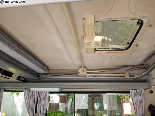 Vw-vanagon-westfalia-1990-white-4