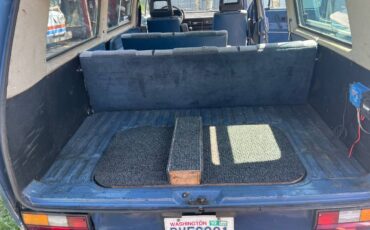Vw-volkswagen-vanagon-diesel-1982-blue-10