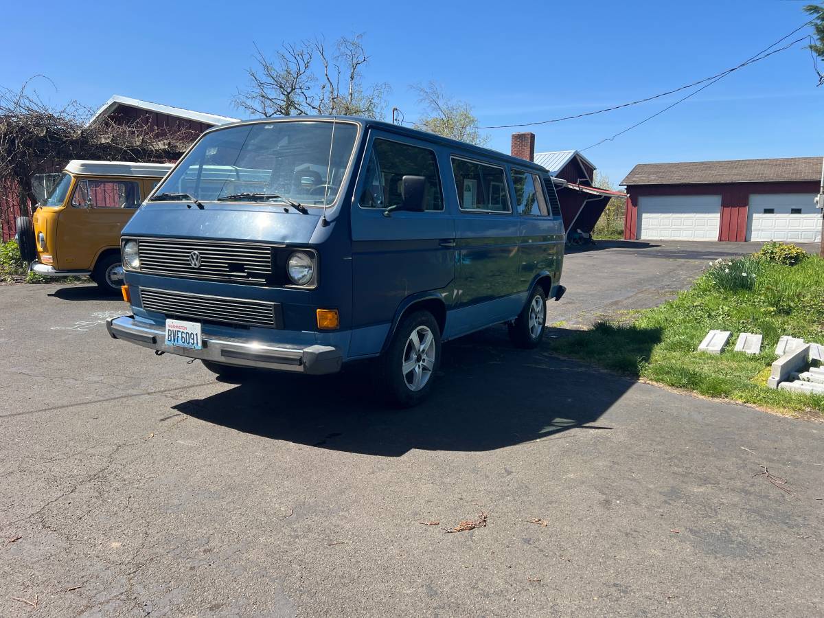 Vw-volkswagen-vanagon-diesel-1982-blue-7