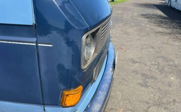 Vw-volkswagen-vanagon-diesel-1982-blue-9