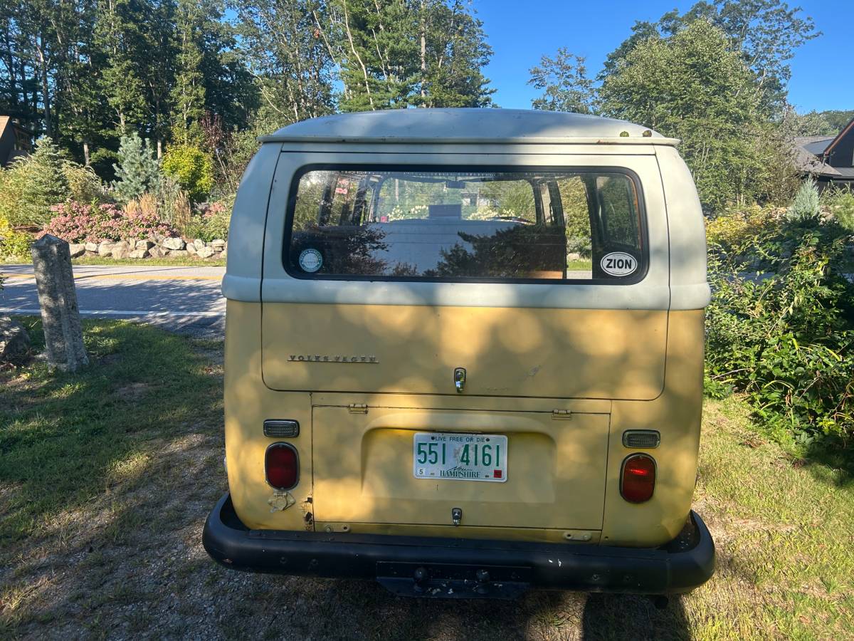 Vw-westfalia-1971-yellow-6