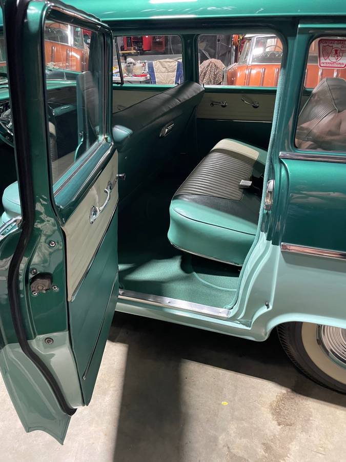 Wagon-1955-green-18
