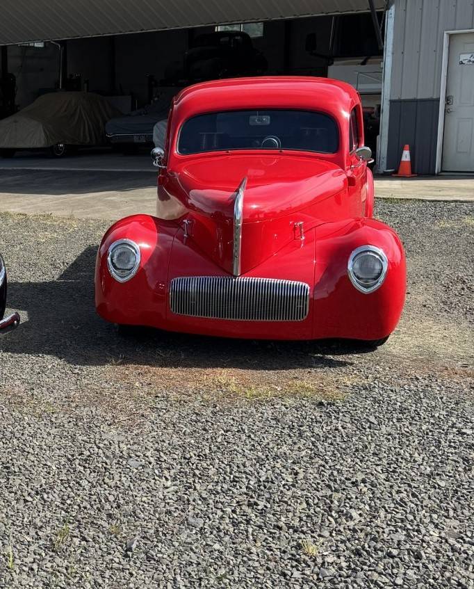 Willys-1941-red-10