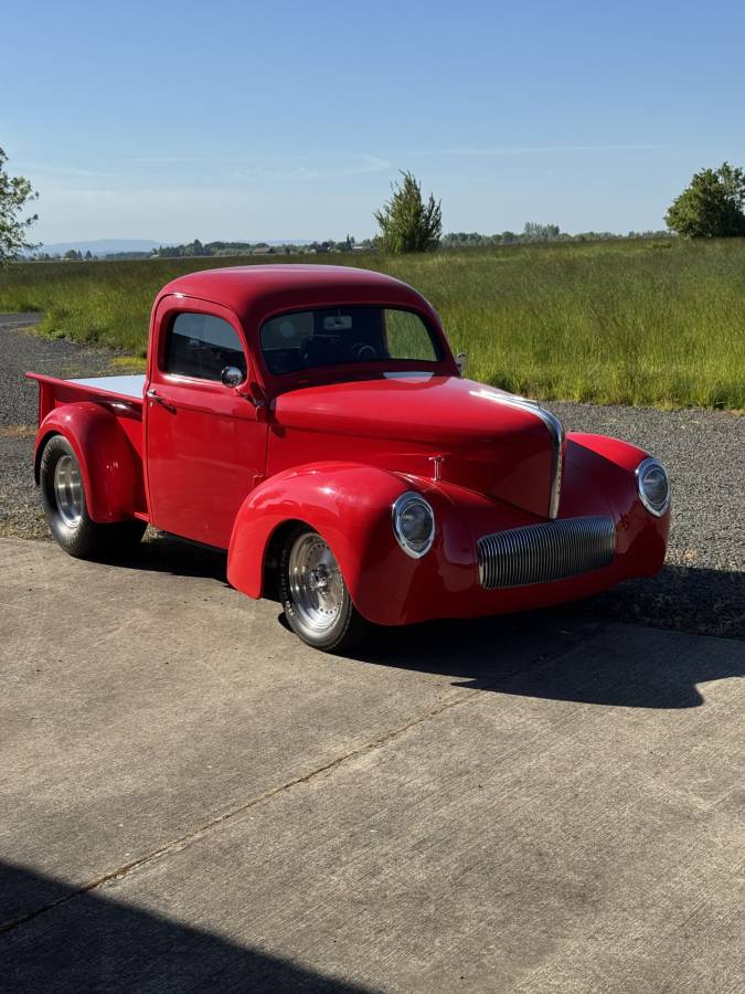 Willys-1941-red-2