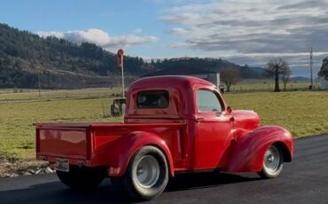Willys-1941-red