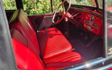 Willys-1950-red-4
