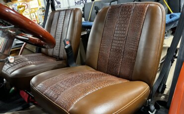 Willys-Custom-1963-Custom-Beige-13