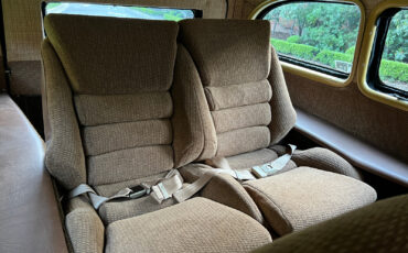 Willys-Custom-Wagon-1963-Wagon-13