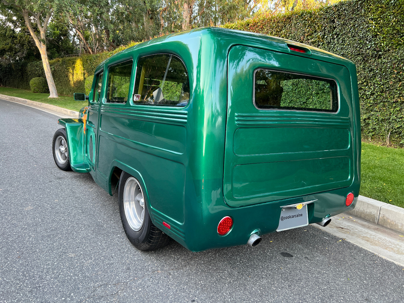 Willys-Custom-Wagon-1963-Wagon-2